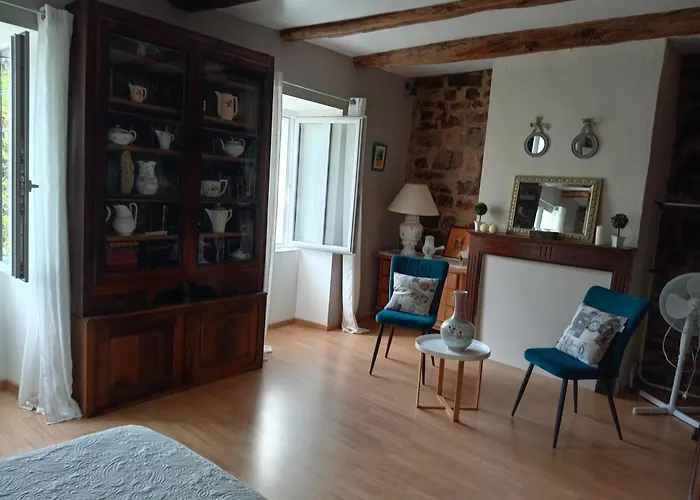 Maison De Caractere Au Coeur Des Grands Causses Tatil Evi