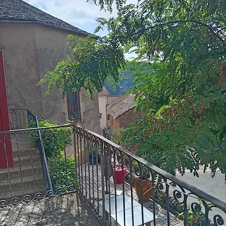 Maison De Caractere Au Coeur Des Grands Causses